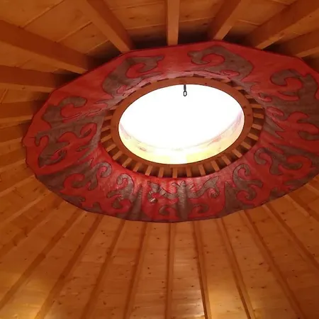 Apartment Wunderschoner Pavillon Aus Holz +wohnkuchenhohle
