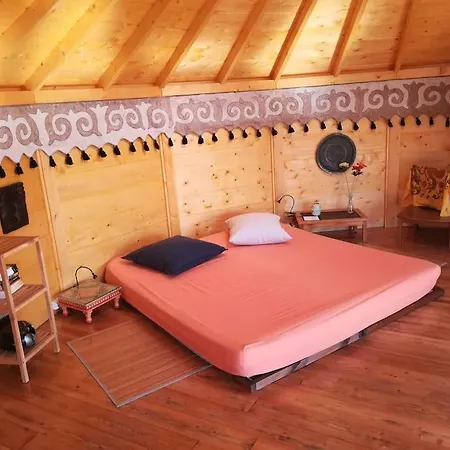 Apartment Wunderschoner Pavillon Aus Holz +wohnkuchenhohle *