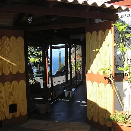 Apartment Wunderschoner Pavillon Aus Holz +wohnkuchenhohle Los Llanos De Aridane